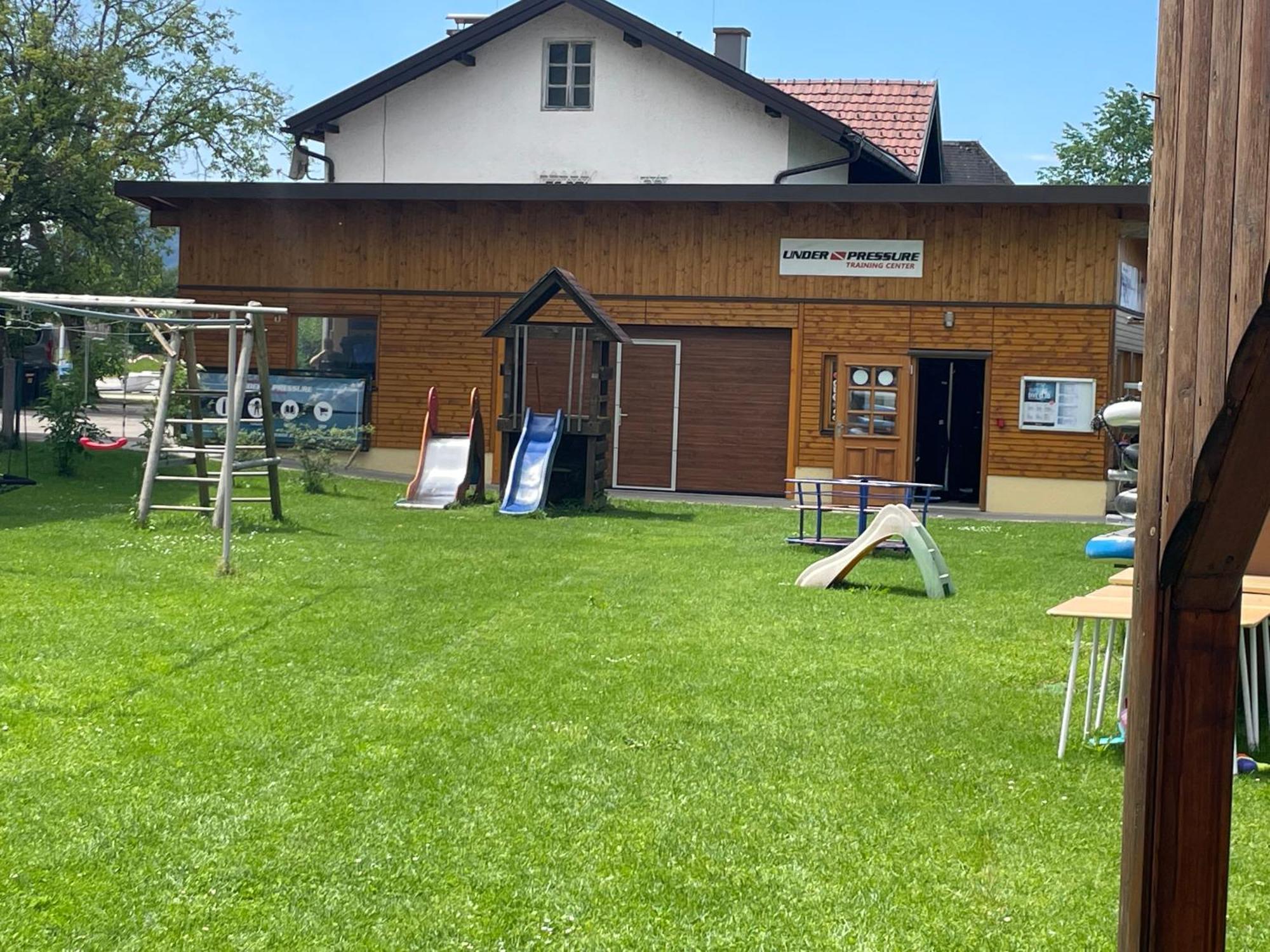 Gasthof Mit Seeterasse & Appartements Zur Landeroith Weyregg Eksteriør billede