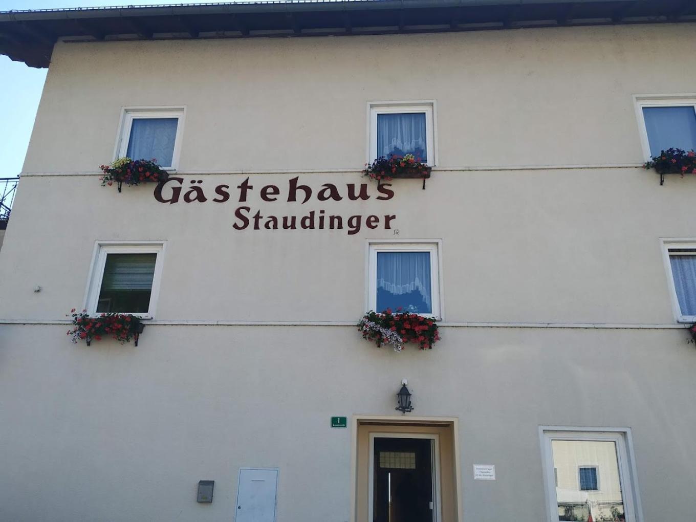 Gasthof Mit Seeterasse & Appartements Zur Landeroith Weyregg Eksteriør billede