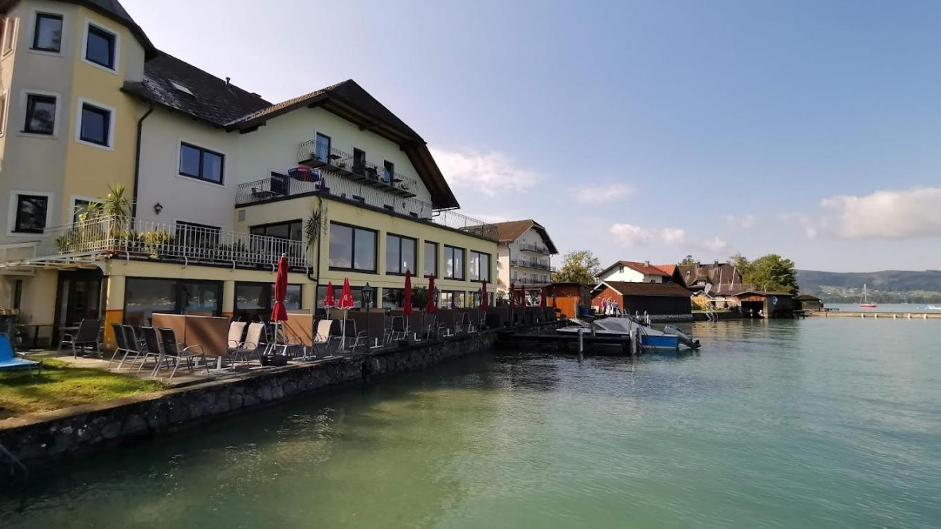 Gasthof Mit Seeterasse & Appartements Zur Landeroith Weyregg Eksteriør billede