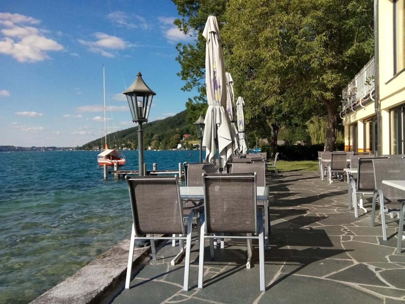 Gasthof Mit Seeterasse & Appartements Zur Landeroith Weyregg Eksteriør billede