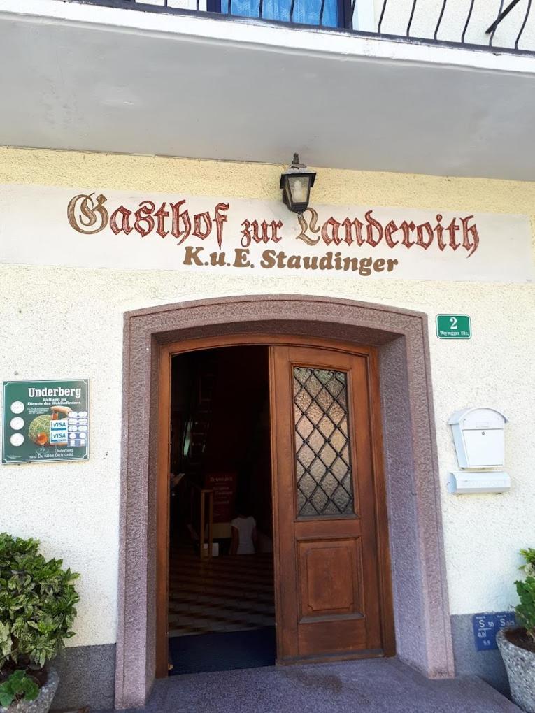 Gasthof Mit Seeterasse & Appartements Zur Landeroith Weyregg Eksteriør billede